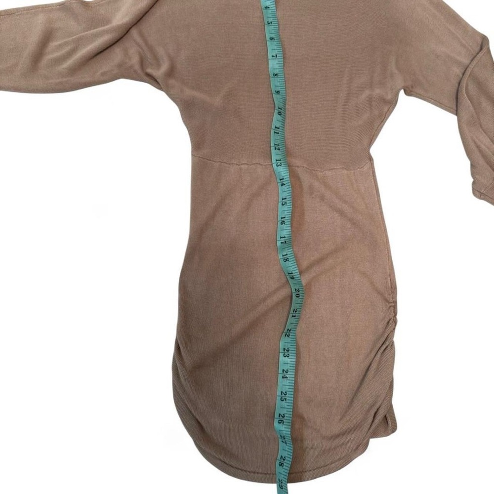 Cache Women's Turtleneck Neck Sweater in Tan - Picture 4 of 8